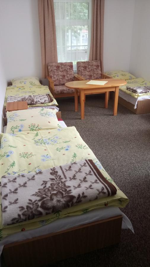 Hostel Dworek Osiecki Koral Osieki  Eksteriør billede